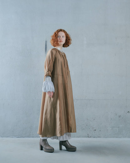 【SALE/50%0ff】Sleeve Tuck Dress [603397] mocha beige